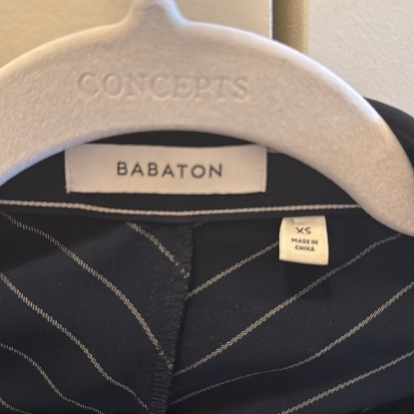 Babaton Kearny Blouse - Picture 3 of 3